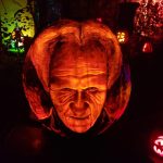 A Jack-O-Lantern of "Bram Stoker's Dracula." Courtesy of Justin Boeser (@justingregoryyy)