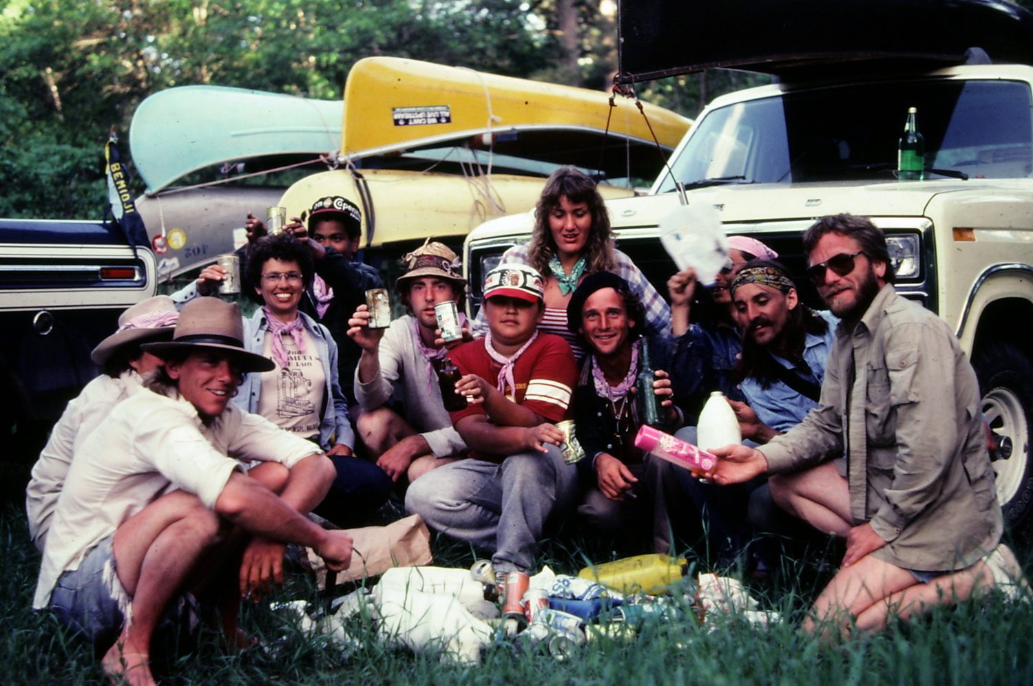 Mississippi River Revival canoe flotilla campaign to cleanup the river from Lake Itasca to Dubuque, Iowa. Image courtesy of Long.